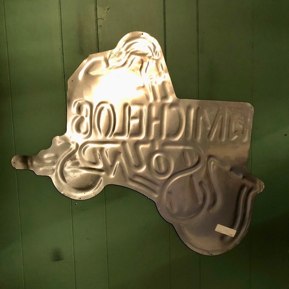 Vintage Michelob Sounds Tin Metal Beer Sign Embossed Music 32x28 Man Cave Garage - Picture 6 of 7